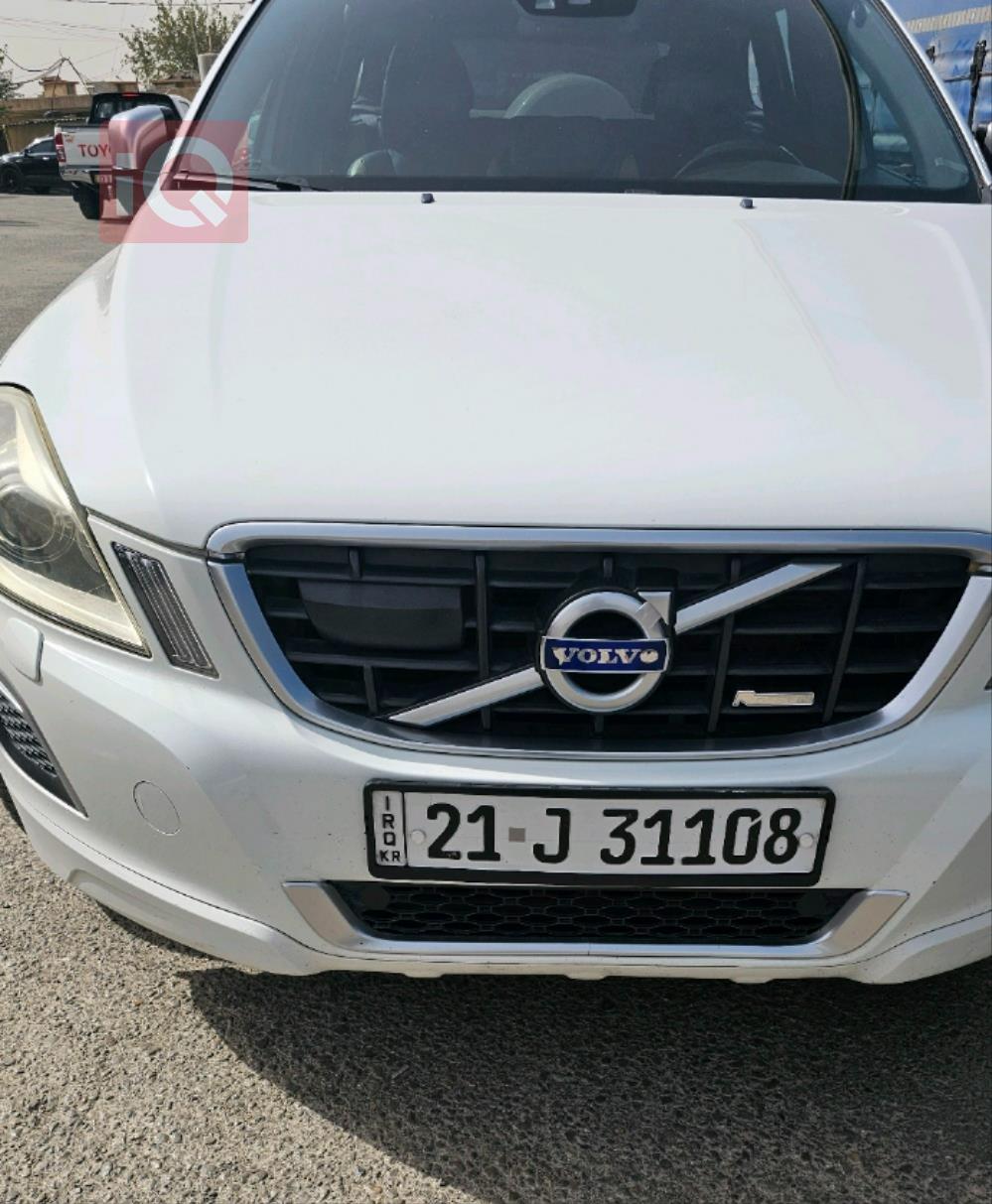 فولفو XC60